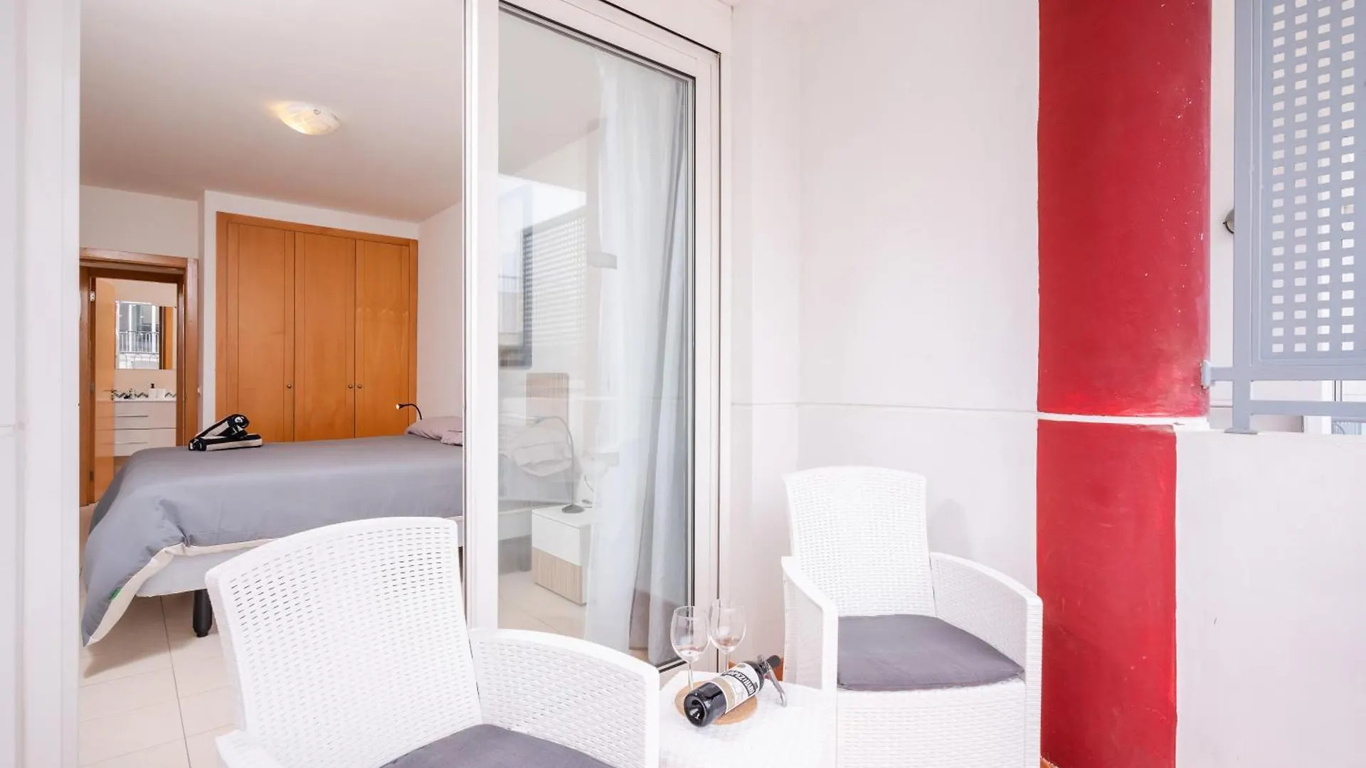 Acogedora Vivienda Vacacional En Playa De La Arena بويرتو دي سانتياغو 0*,  إسبانيا